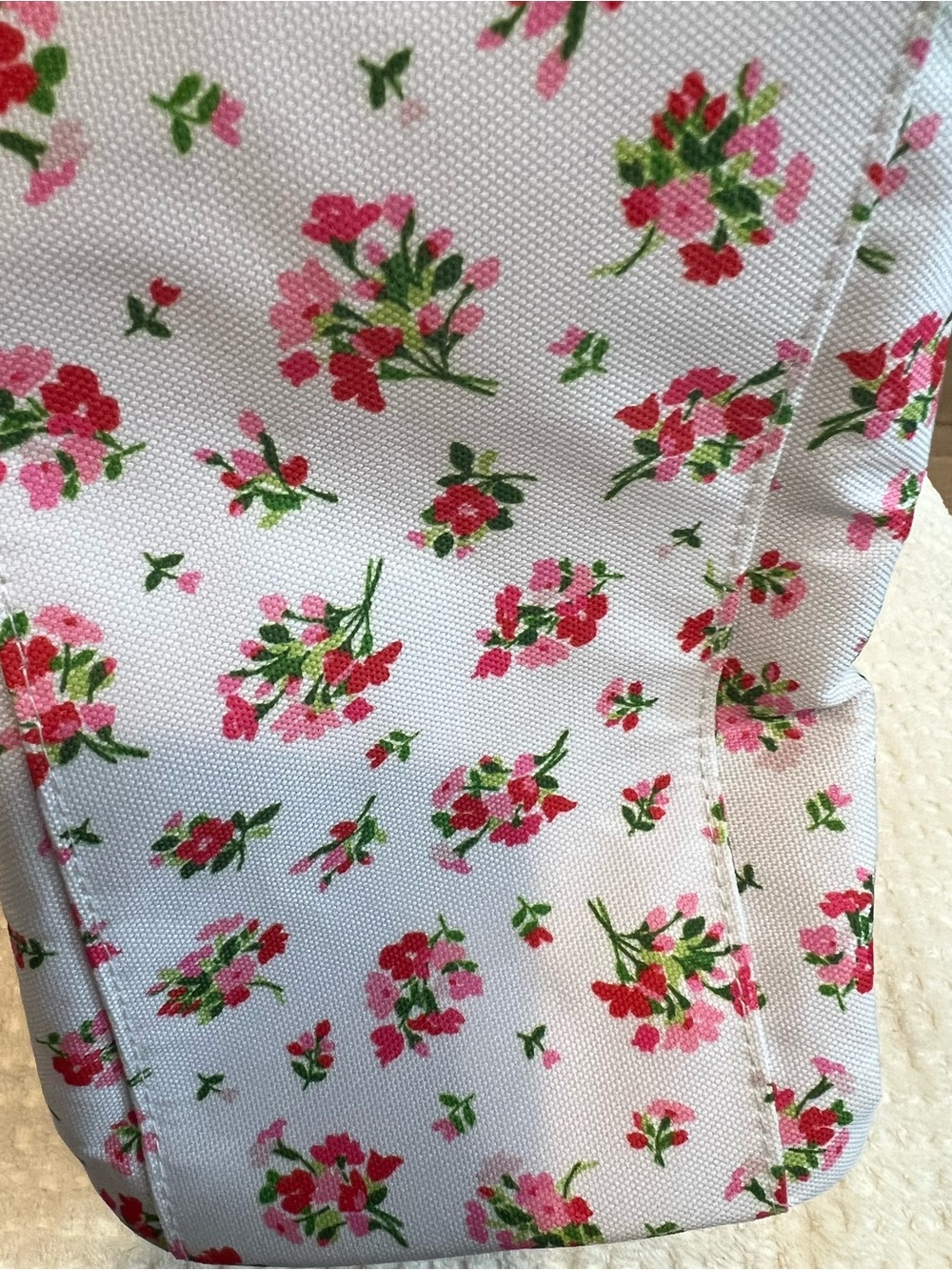 kate spade insulated lunch tote White Floral Tote with Pink and Red Accents - Picture 4 of 10